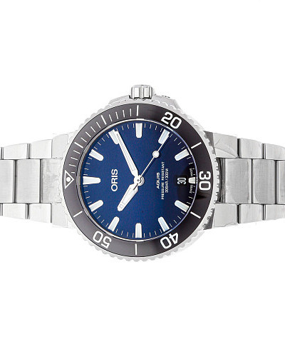 Oris Aquis Date 01 733 7732 4135-07 8 21 05PEB